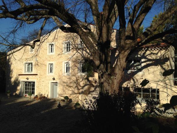 Le Moulin De Sonnailles Bed & Breakfast Cabries Exterior photo